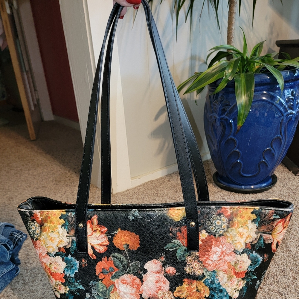 Bebe satchel/bag - Picture 4 of 7